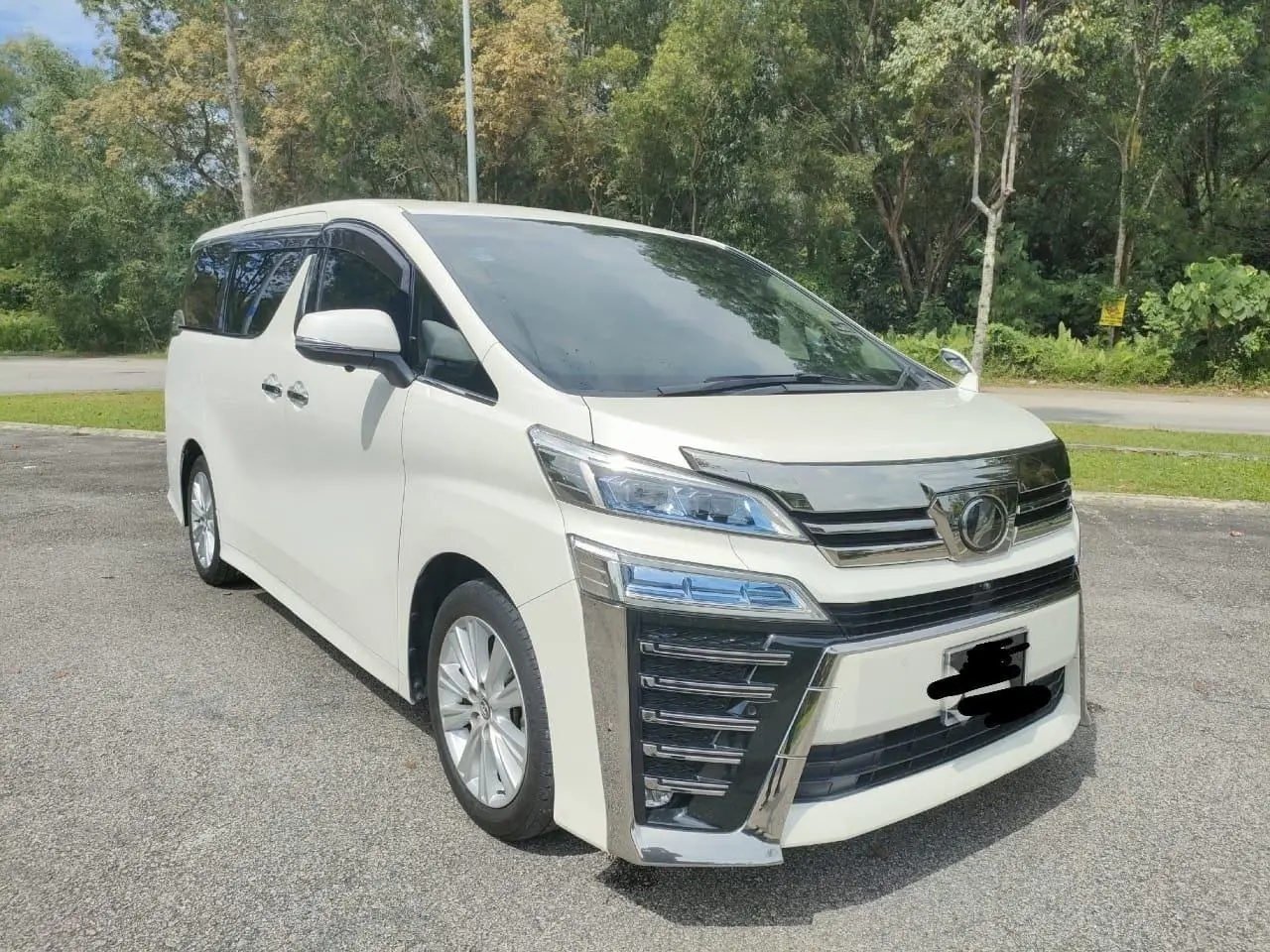 
								Vellfire ZA New Facelift full									