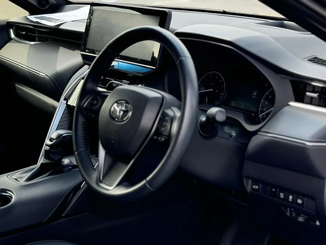 Toyota Harrier Facelift