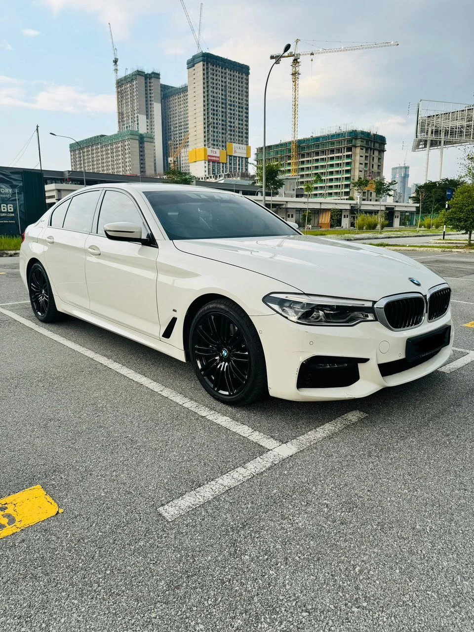 BMW 530e