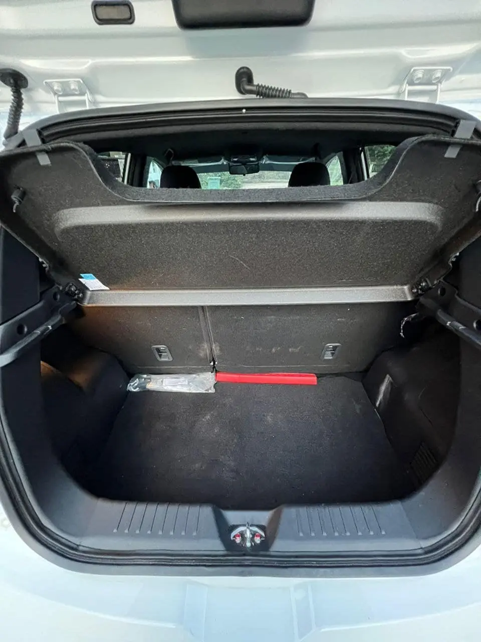 
Proton Iriz  Executive full									