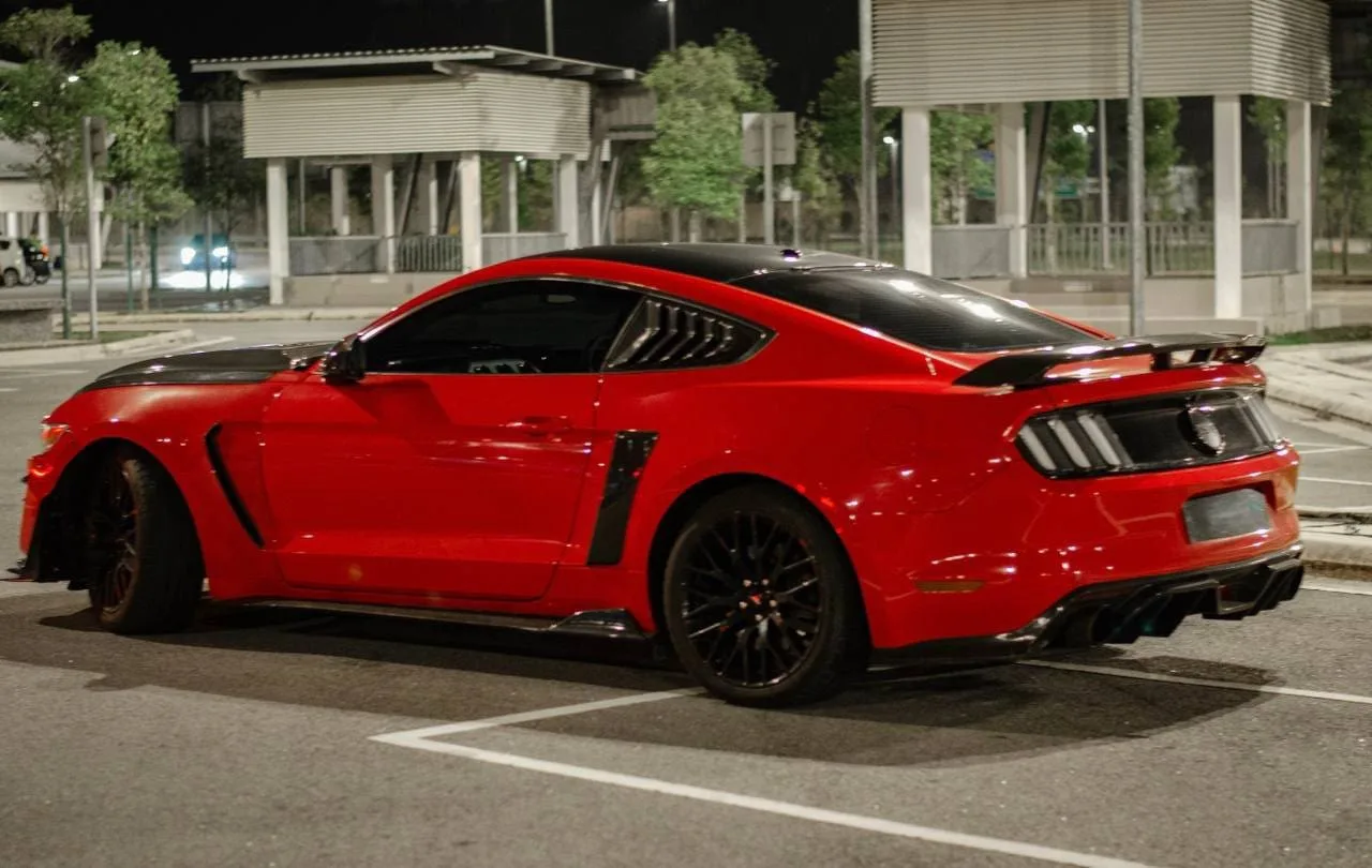 Ford Mustang 5.0