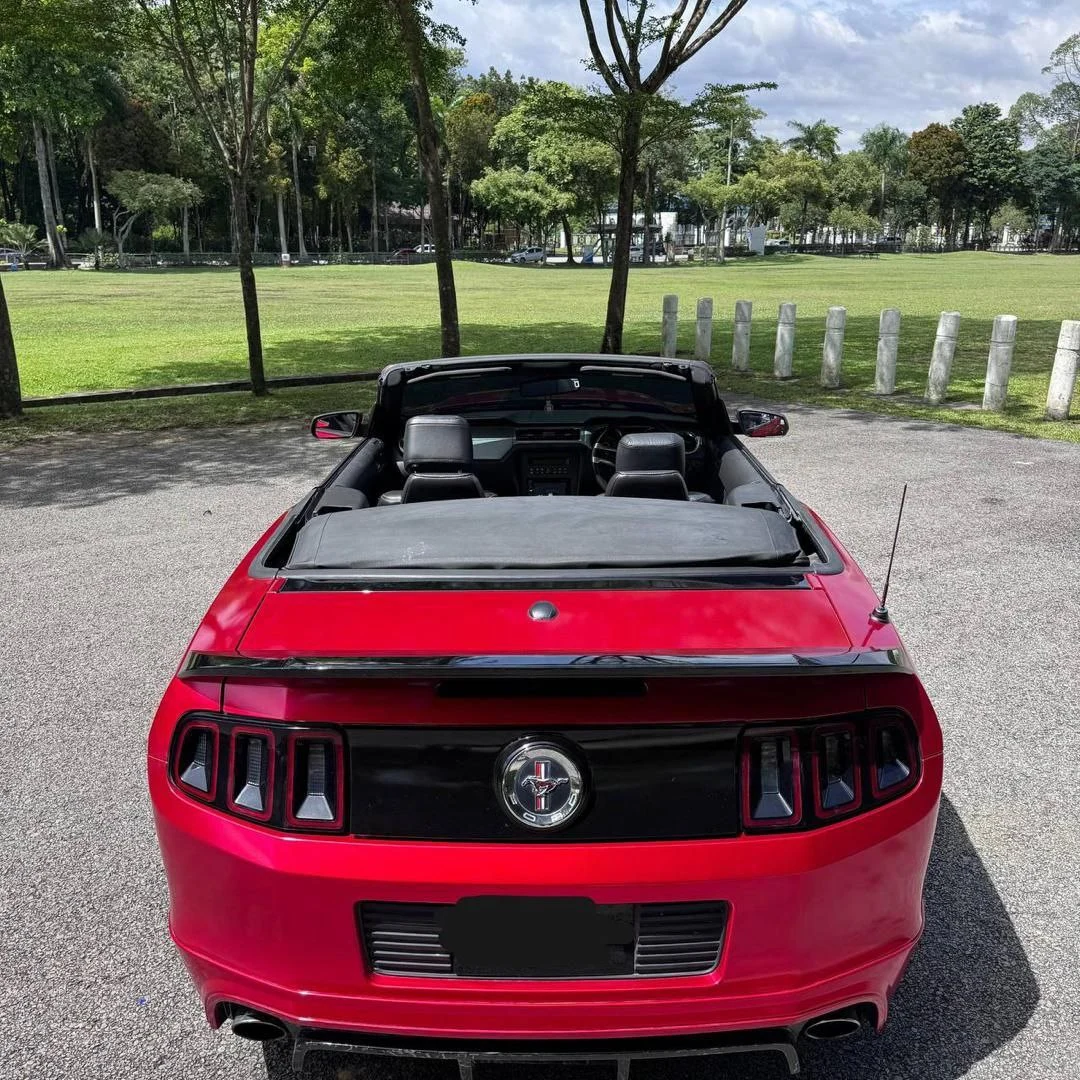 Ford Mustang Convertible