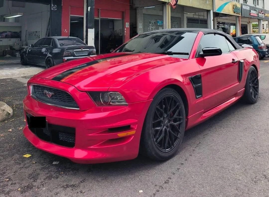 Ford Mustang Convertible
