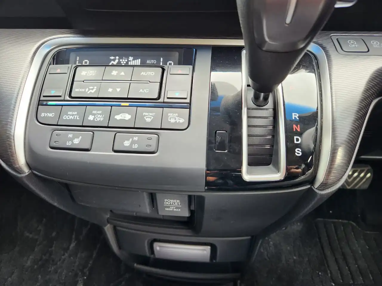 
Honda Stepwagon full									