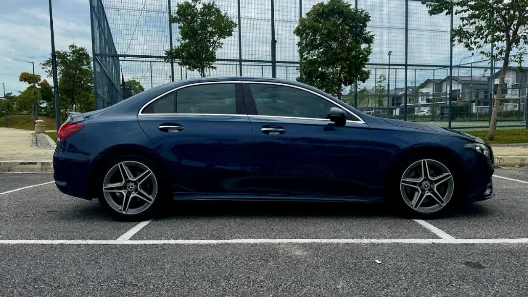 
Mercedes A250 Sedan full									