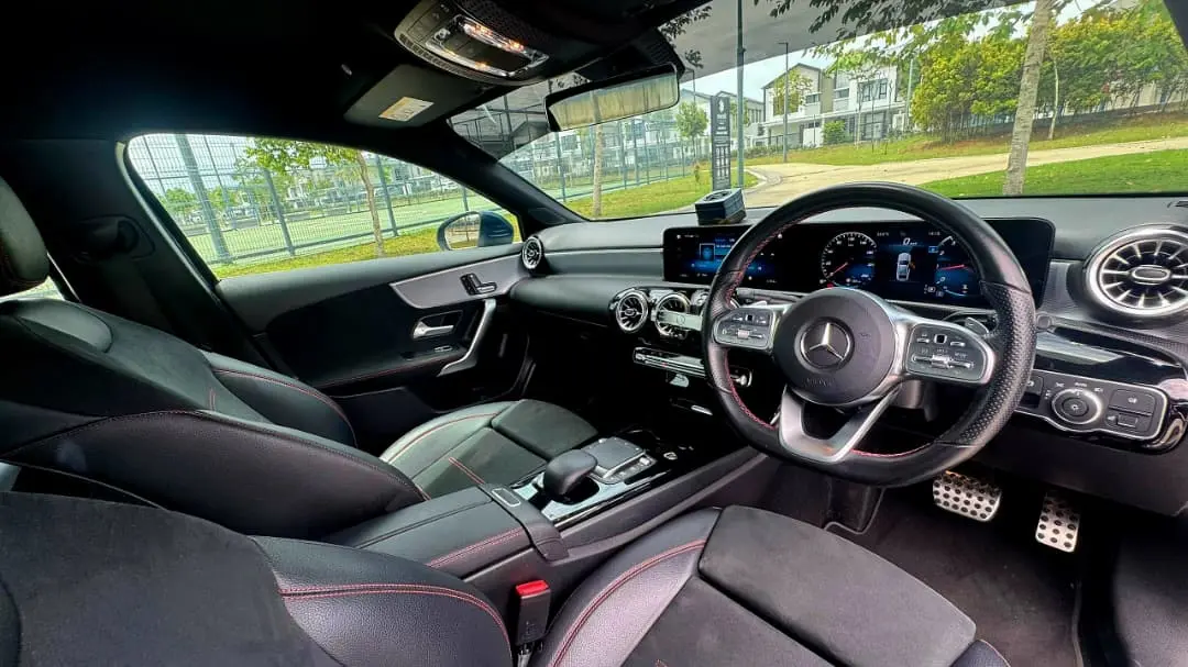 
Mercedes A250 Sedan full									