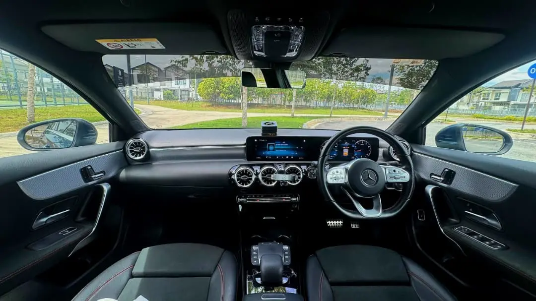 
Mercedes A250 Sedan full									