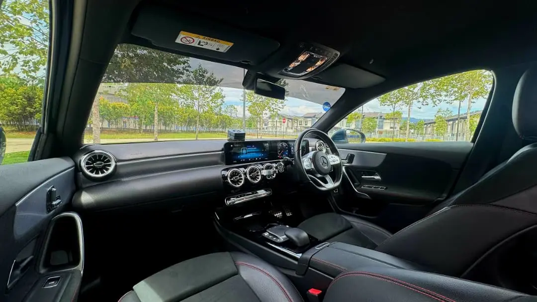 
Mercedes A250 Sedan full									