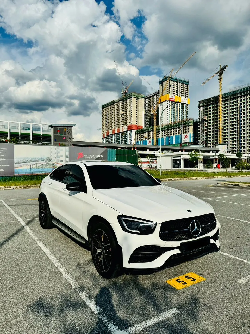 Mercedes Benz GLC300