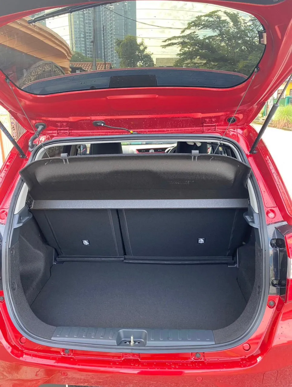 
Perodua Myvi Advance Spec full									