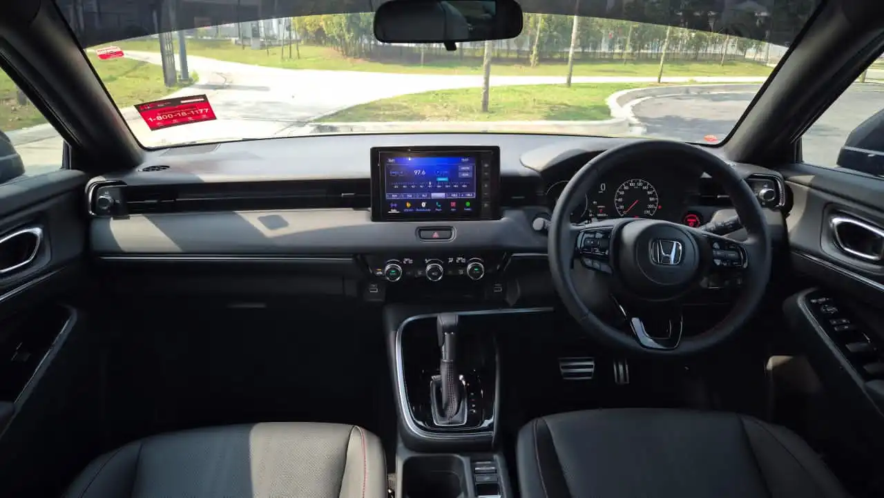 
Honda HRV RS (Hybrid) full									