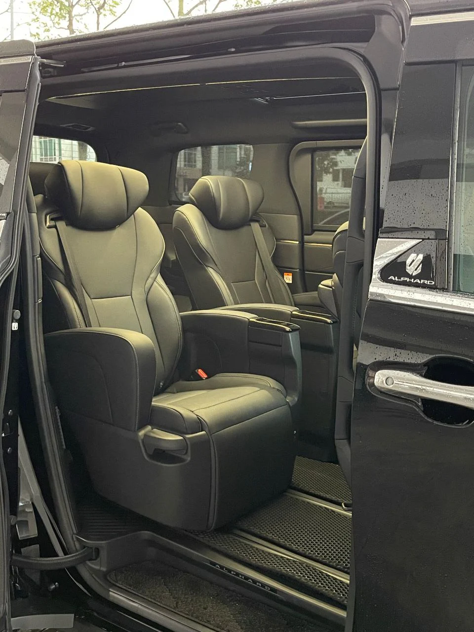 
Vellfire/Alphard Z AGH40 full									