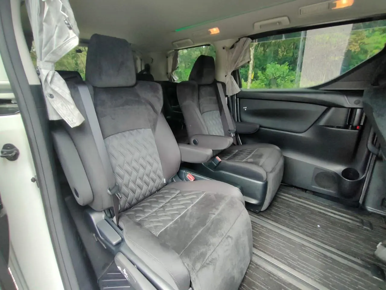 
Vellfire ZA AGH30 New Facelift full									