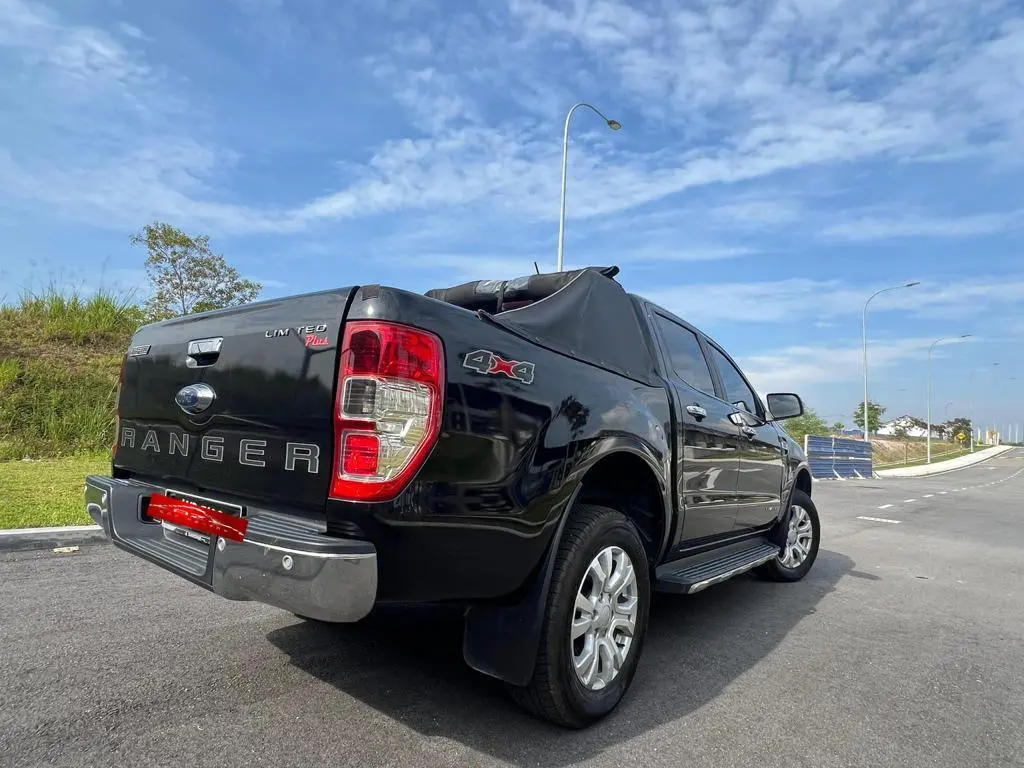 
Ford Ranger Limited Plus full									