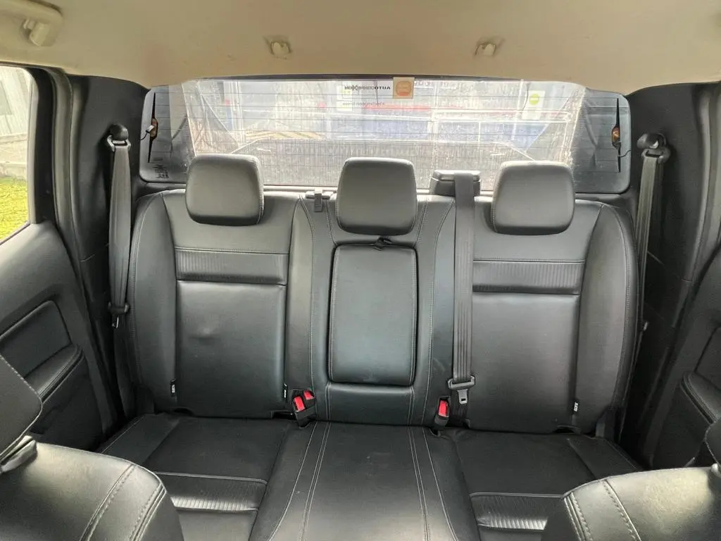 
Ford Ranger Limited Plus full									