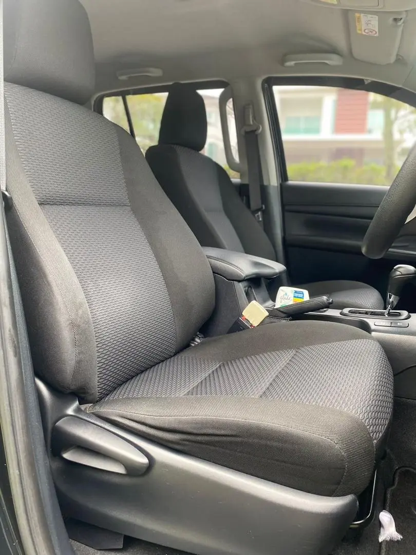 
Toyota Hilux E Spec full									