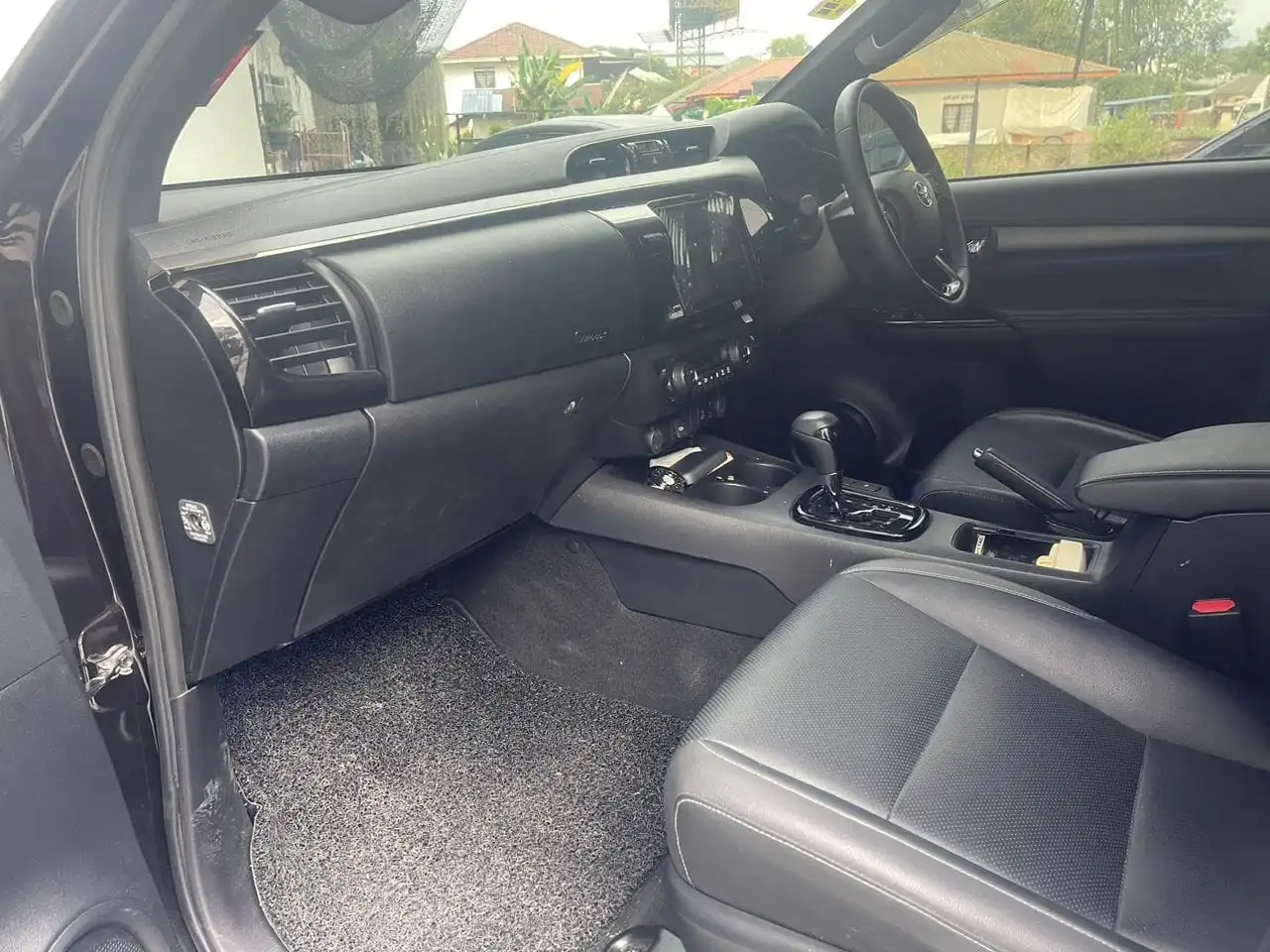 
Ford Ranger Limited Plus full									