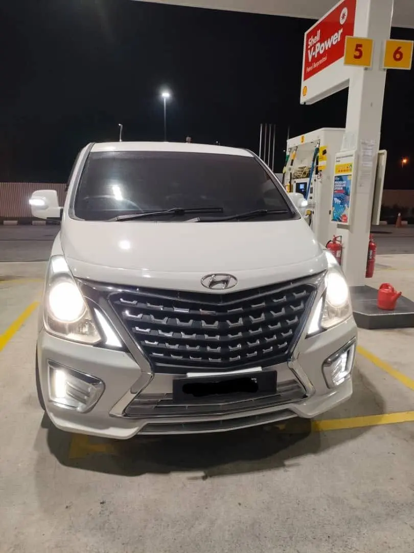 Hyundai Starex Royale