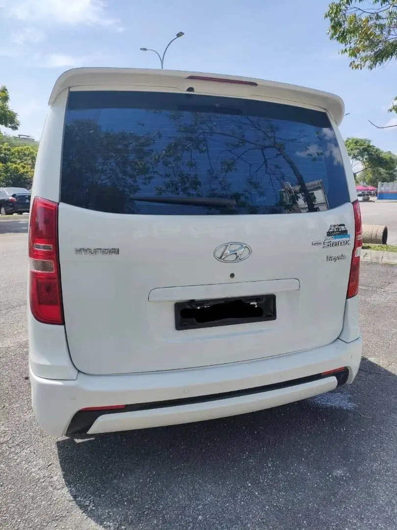 Hyundai Starex Royale