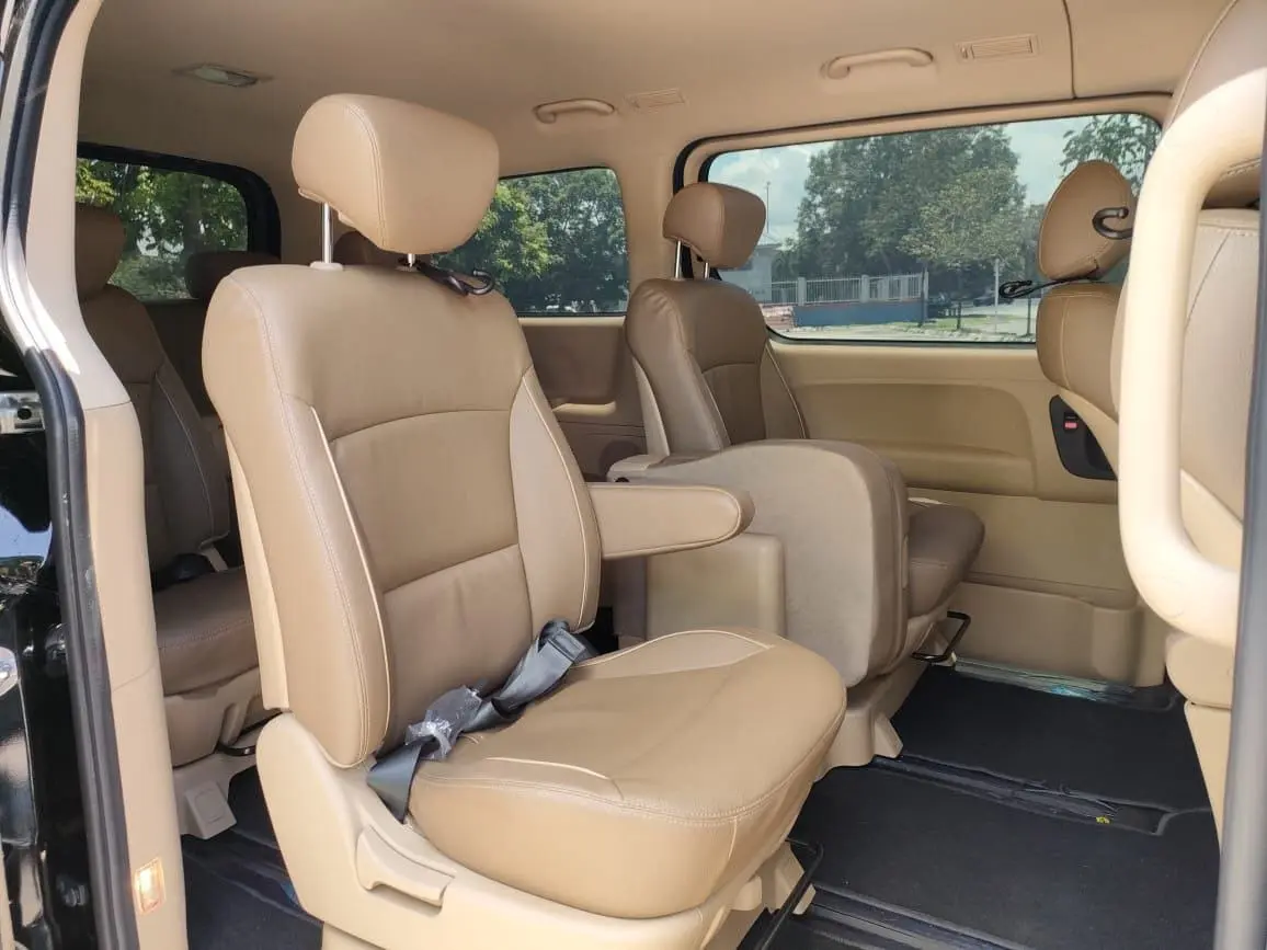 
Hyundai Starex Plus full									